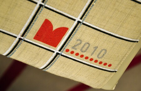 detail brand marks