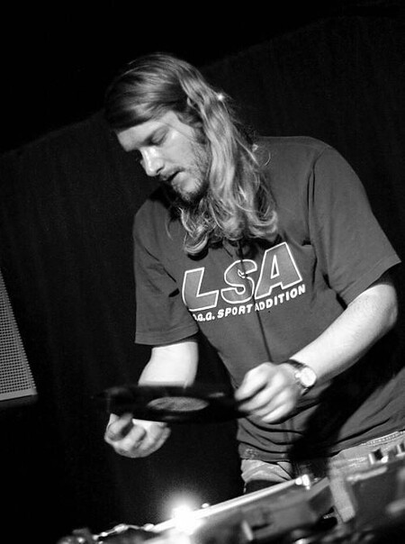 ilija rudman - dance disorder (faze action remix) 