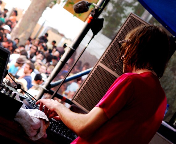 Breakbot & Irfane, 