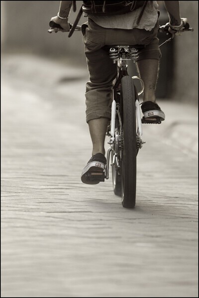deus motorcicle bicycle