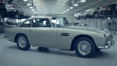 Aston Martin DB5.